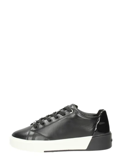 Calvin Klein Heel Cupsole Lace Up, lage veterschoenen voor dames in zwart, foto 1 van 4