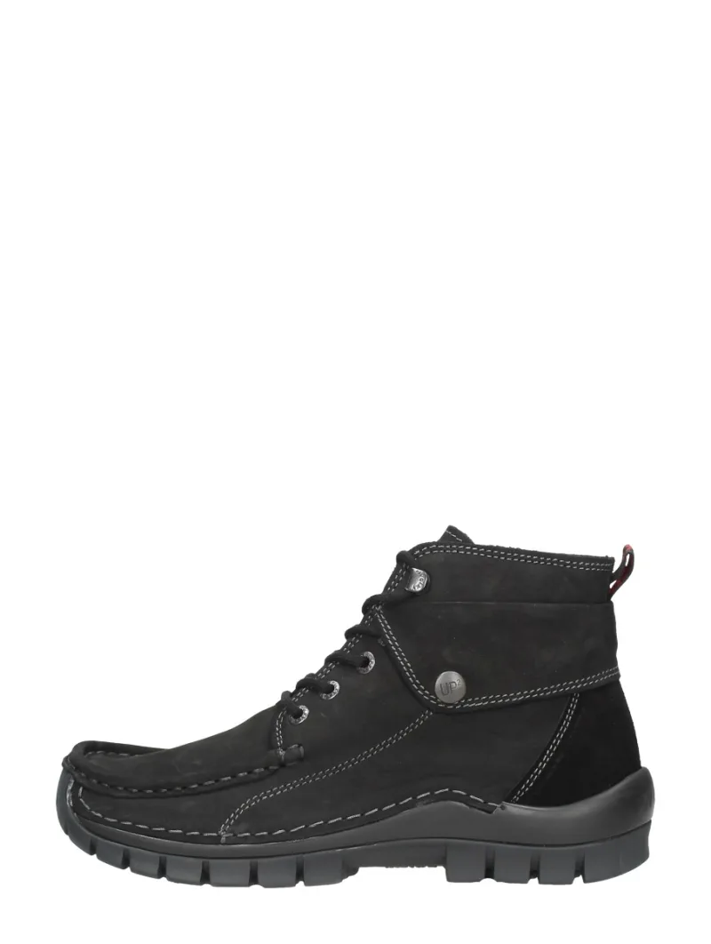 Wolky Jump Winter, hoge veterschoenen voor dames in zwart