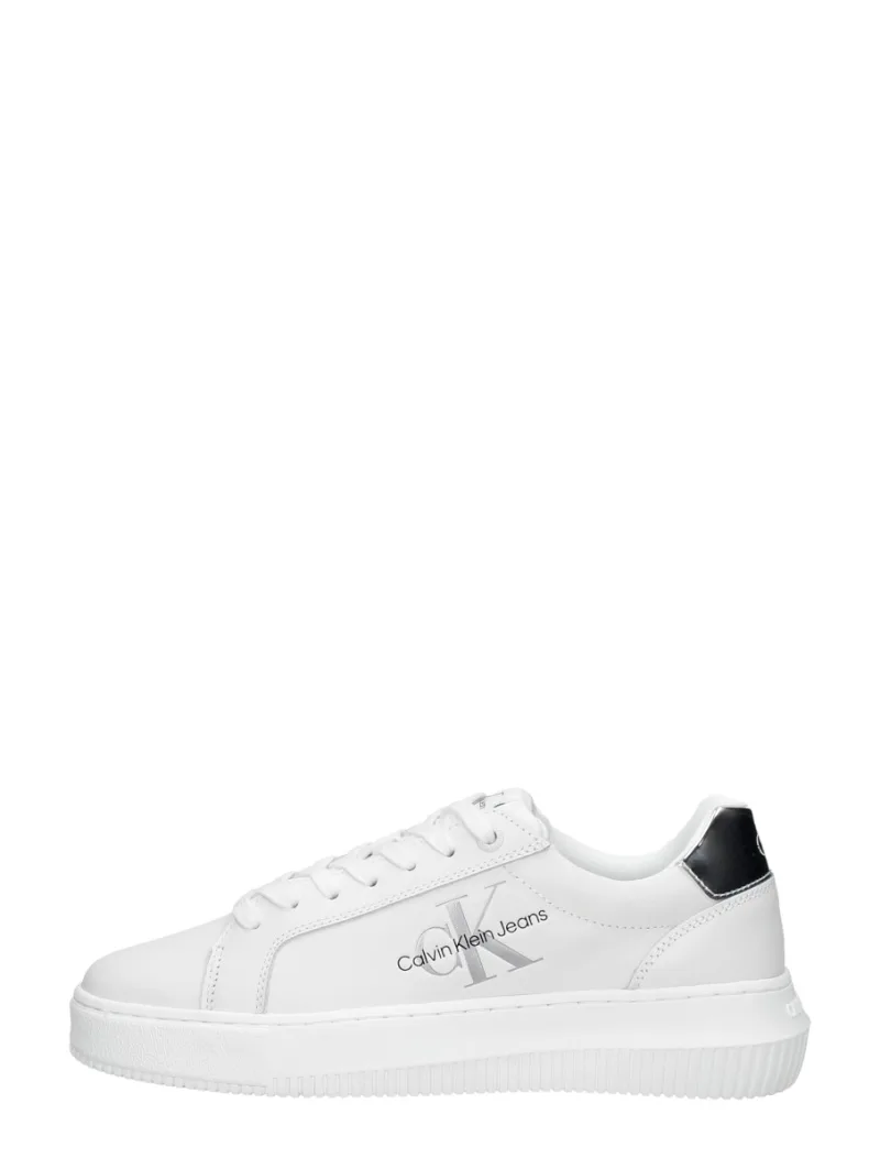 Calvin Klein Chunky Cupsole Mono Lth WN, lage sneakers voor dames in wit