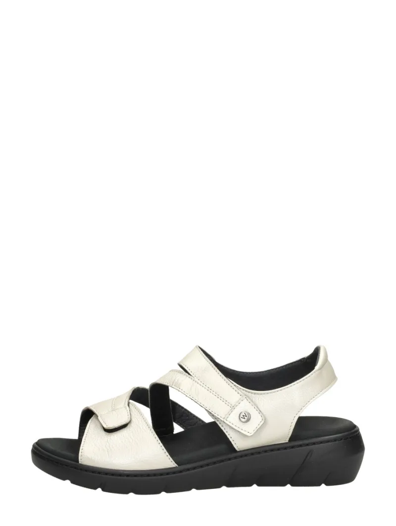 Wolky Ikaria, sandalen plat voor dames in gebroken wit