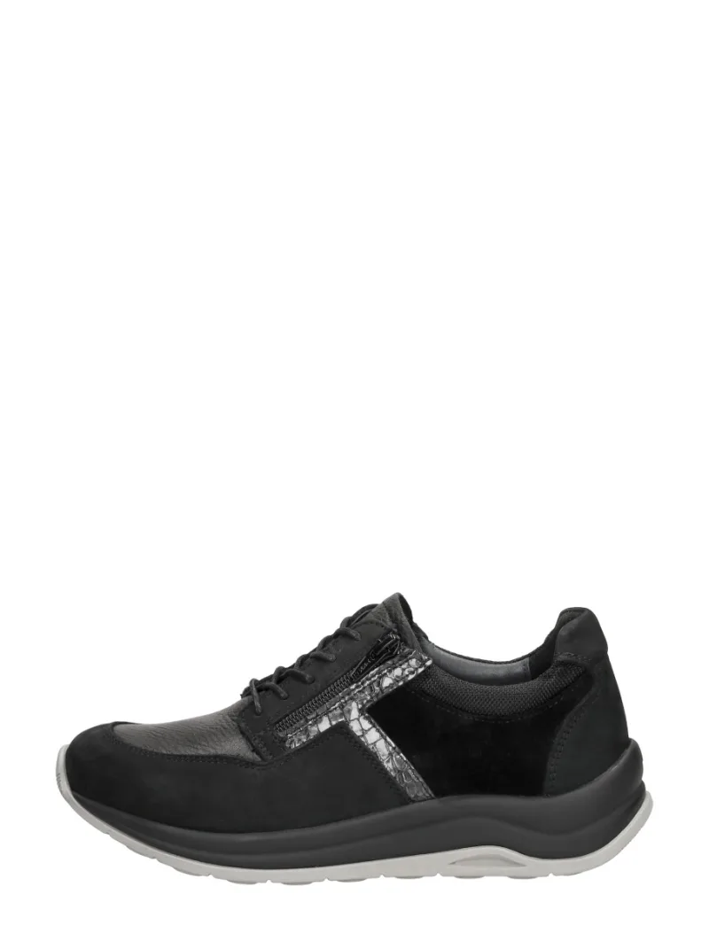 Wolky Comrie, lage veterschoenen voor dames in zwart
