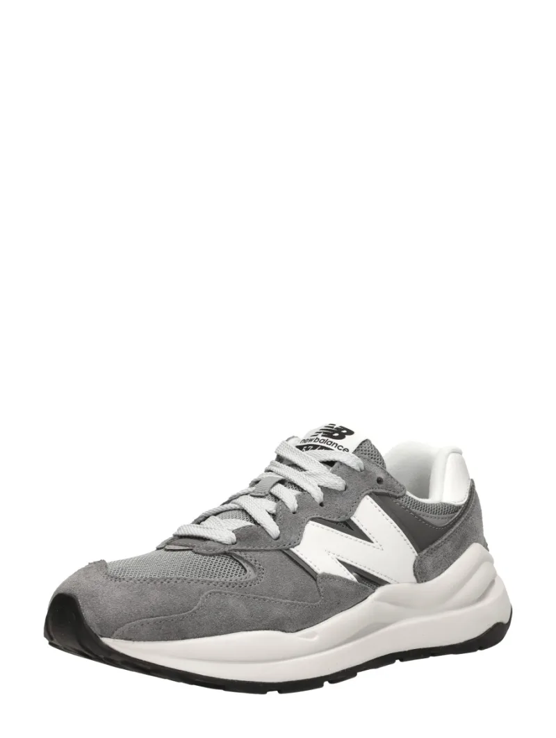 New Balance 5740, lage sneakers voor heren in taupe, foto 2 van 2