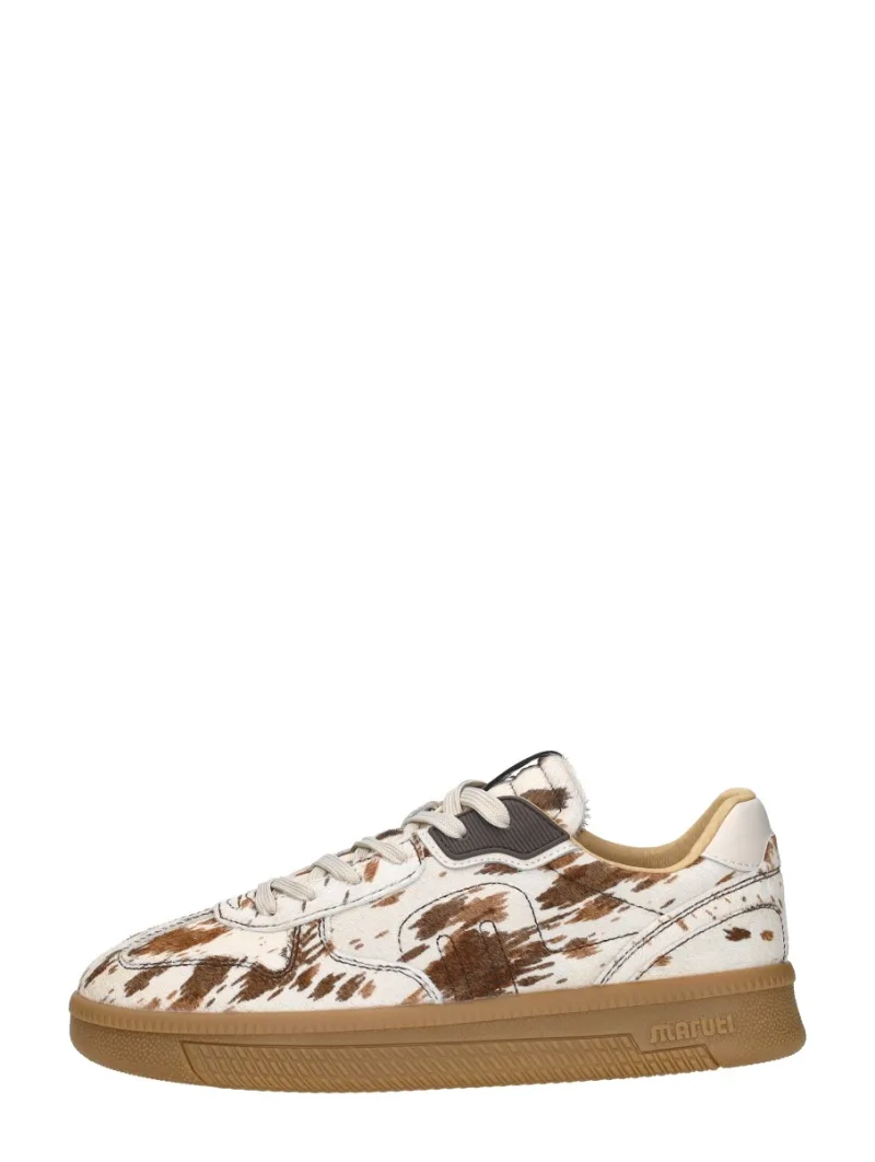 Maruti Yale, lage veterschoenen voor dames in wit