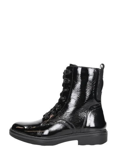 Tamaris Wide Fit Veterschoenen Hoog zwartlak, hoge veterschoenen voor dames in zwart lak, foto 1 van 4
