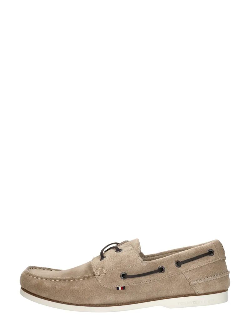 Tommy Hilfiger TH Boat Shoe Core Suede, bootschoenen voor heren in taupe