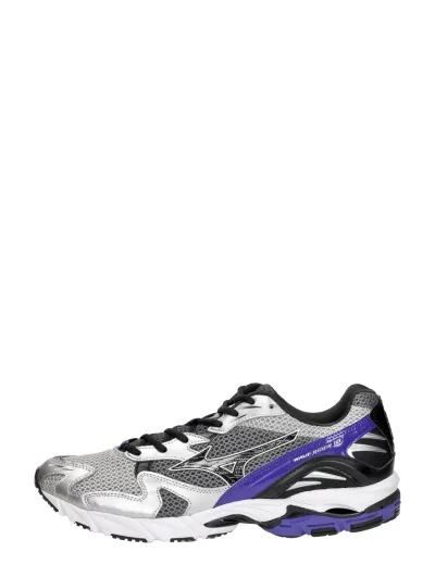 Mizuno Wave Rider 10 zilver, lage sneakers voor heren in zilverkleur, foto 1 van 4