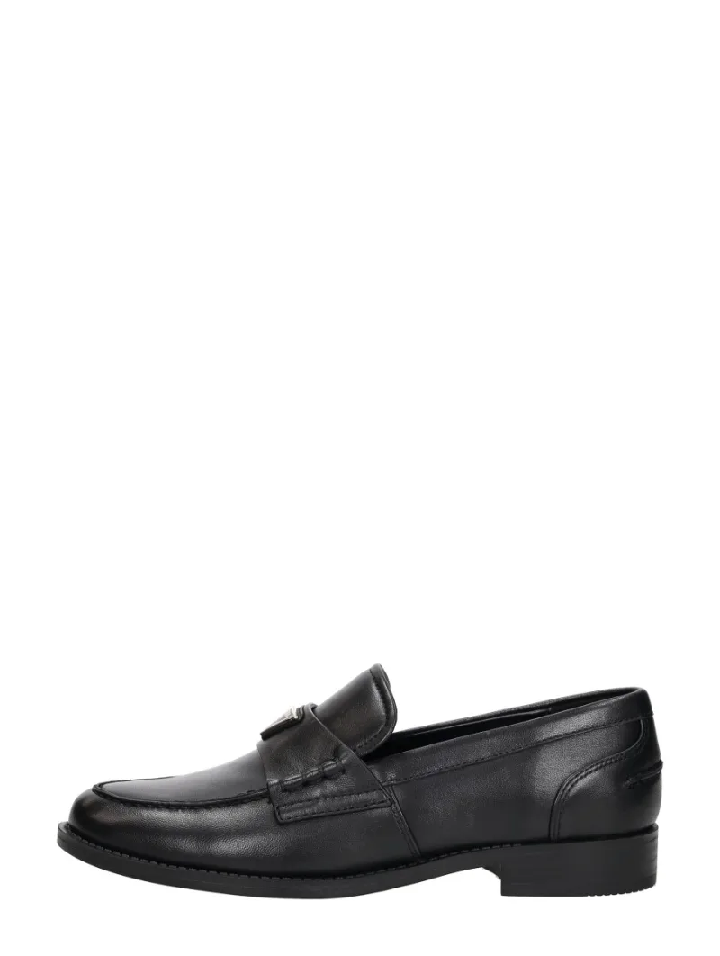 Guess Beliso, mocassins & loafers voor dames in zwart