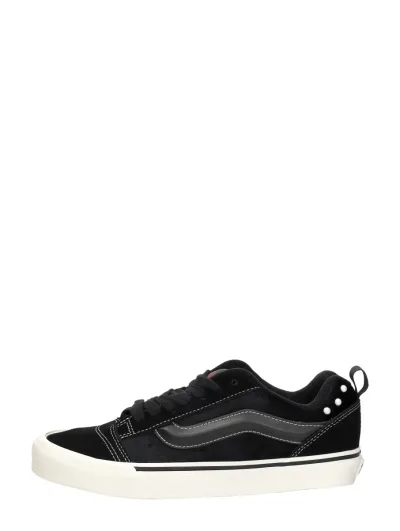 Vans Knu Skool Pearl, lage sneakers voor dames in zwart, foto 1 van 4