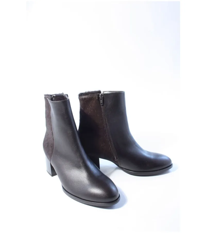 Gabor 8059.01.002, enkellaarsjes & boots voor dames in bruin