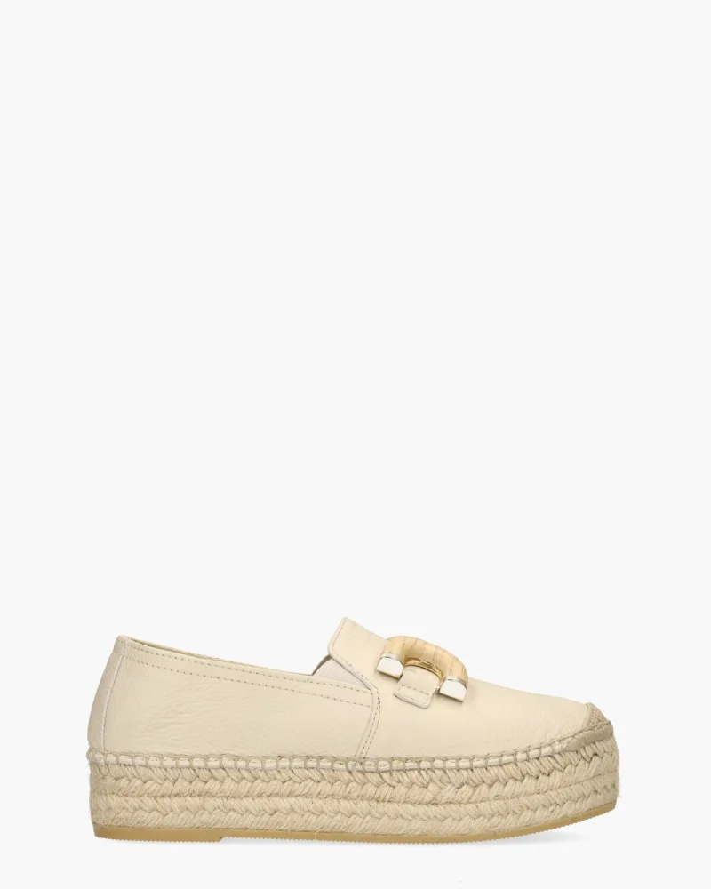 Viguera 2209, instappers & loafers voor dames in wit