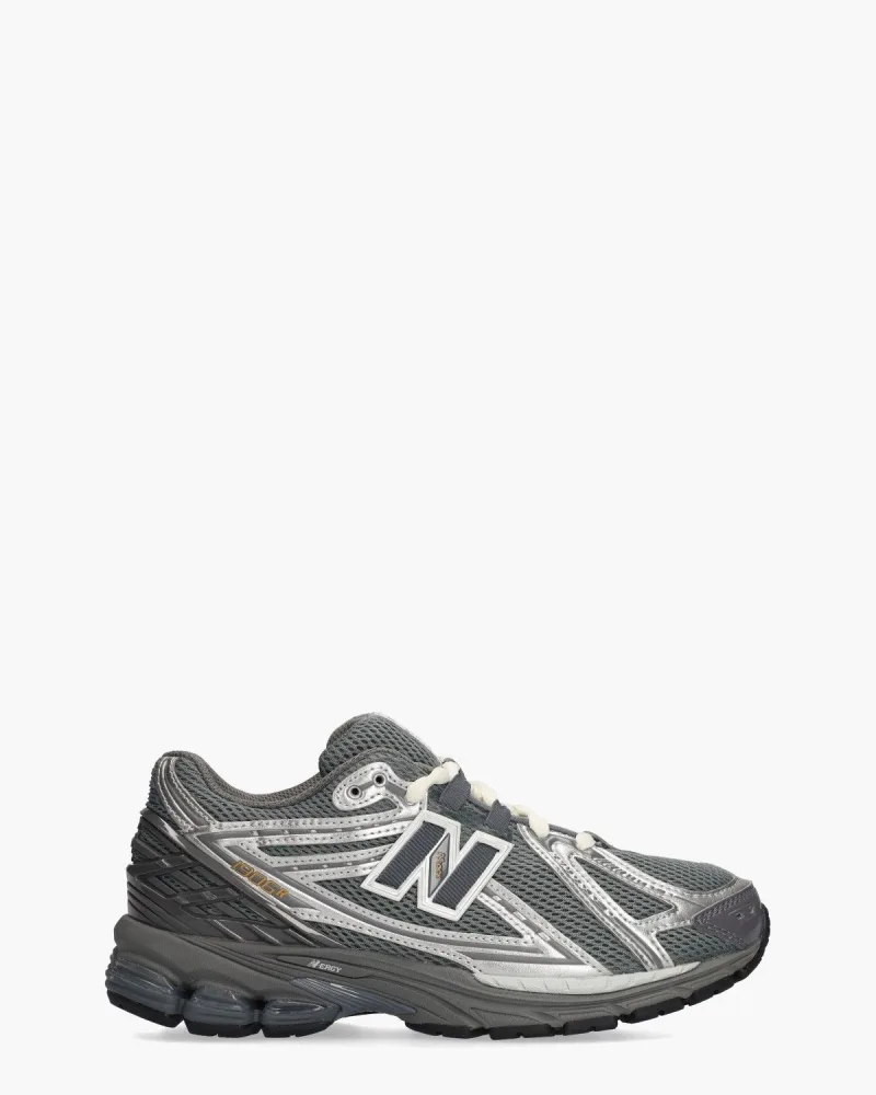 New Balance U19066AT, sneakers voor dames in grijs