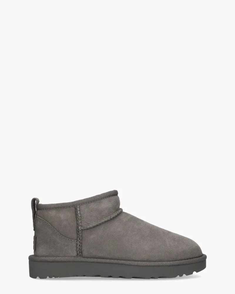 UGG Classic Ultra Mini Boot, enkellaarsjes & boots voor dames in grijs