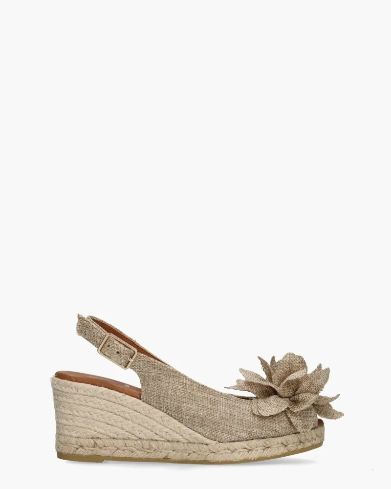 Viguera 2210, sandalen voor dames in beige