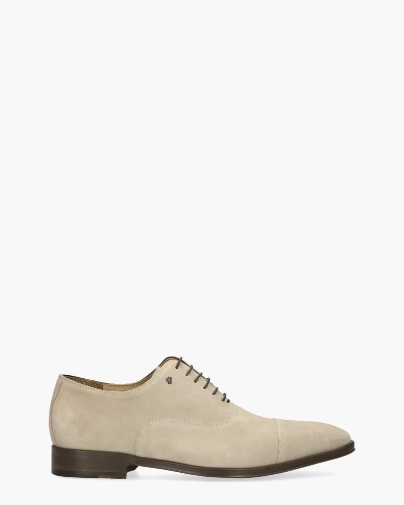 Van Bommel Raffa 02.03, veterschoenen voor heren in bruin